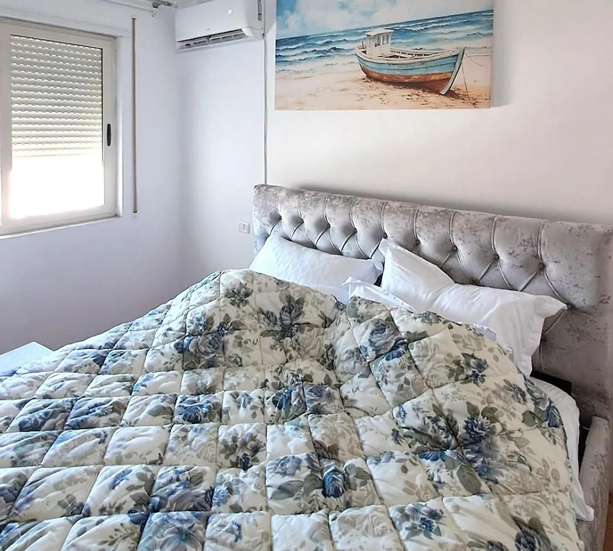 Florida Seaview Apartment Durres 0*,  Albania